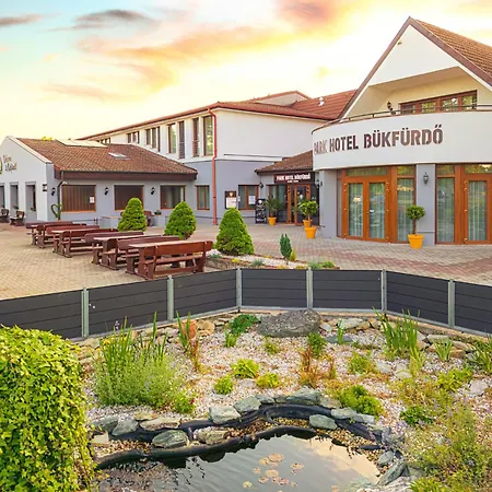Отель Park Buekfuerdo 4*
