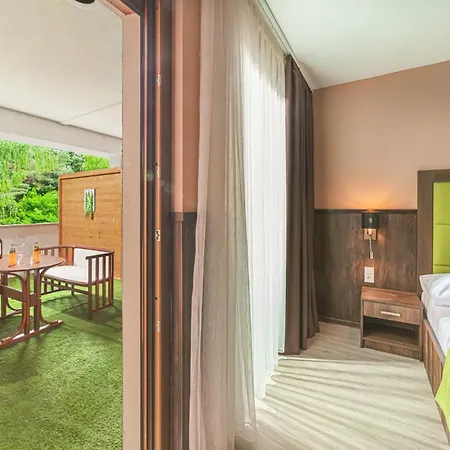 Park Buekfuerdo Hotell