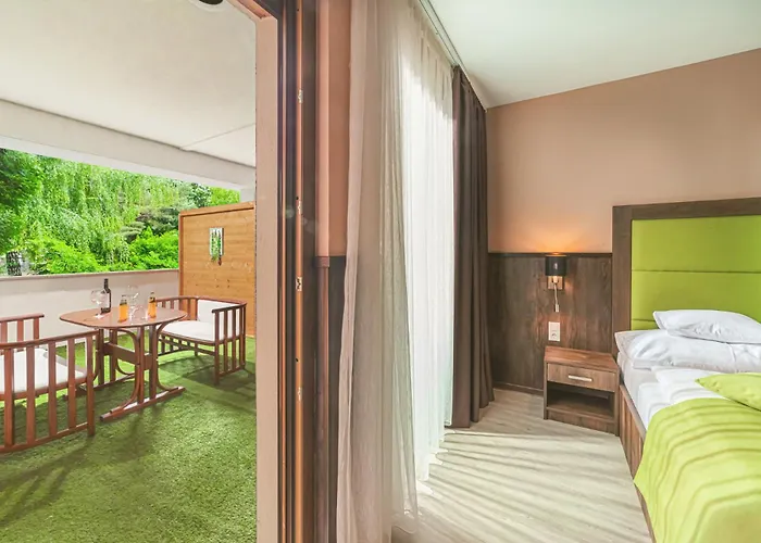Park Buekfuerdo Hotell